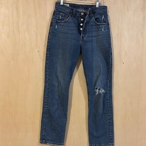 Levi's 501 Classic Blue Straight Jeans. Size 25/27